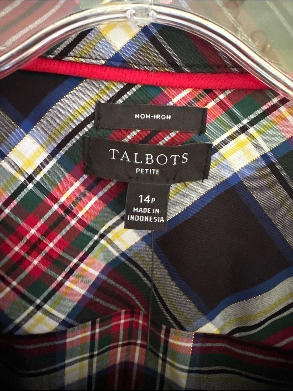 Talbots Non-Iron Perfect Shirt NWT size 14 P plaid cabin core - Picture 3 of 4